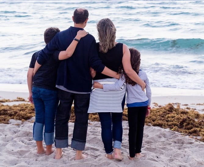 Critical Illness Cover vs Income Protection: Do you need both? image